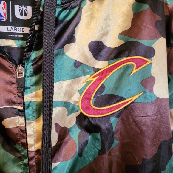 Cleveland Cavaliers Jacket LARGE Hooded Full Zip Up Camouflage Camo NBA Cavs E2 - Picture 2 of 10